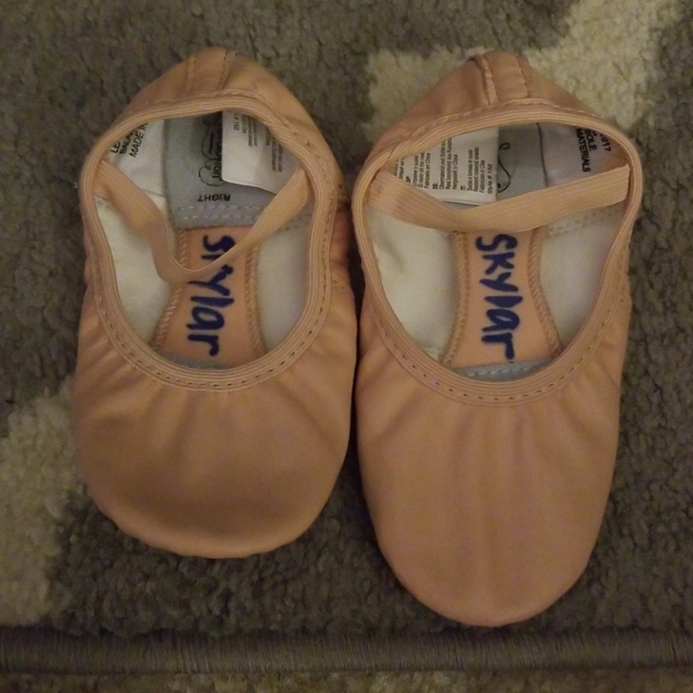 Ballet shoes